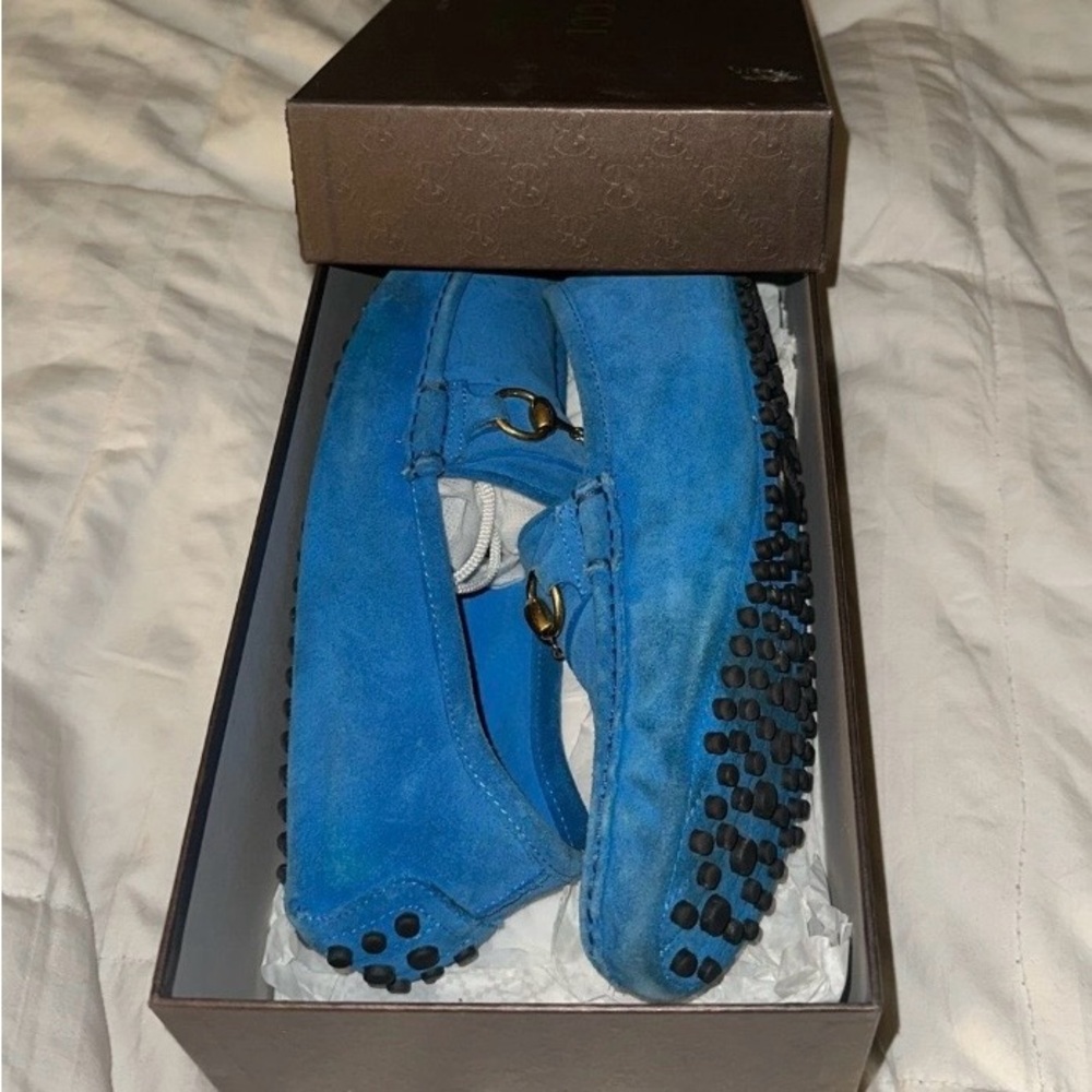 Gucci Blue Suede Loafers with Gold Accent - Picture 5 of 6